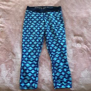 Womens Nike dri-fit capris leggings